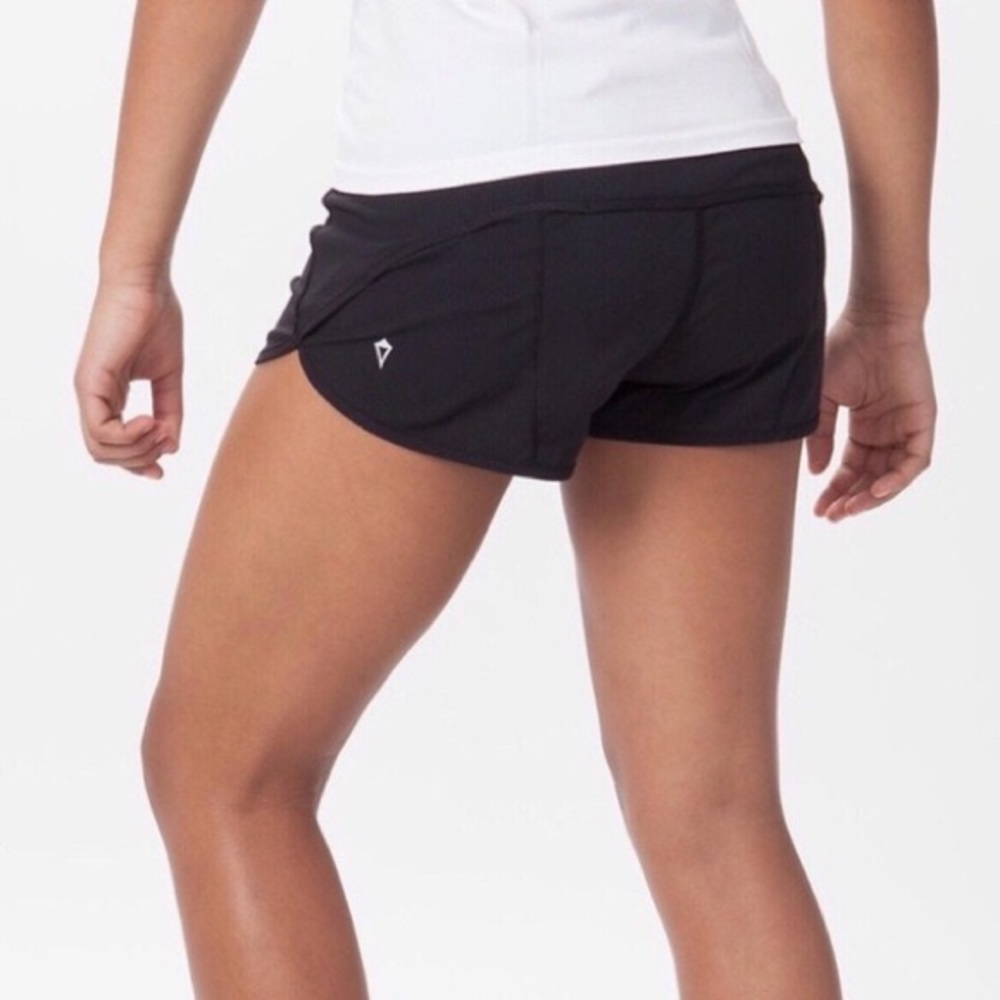 Ivivva Girl Black Athletic Shorts